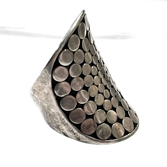 🗝 Sculpted Modern Dot Pattern 925 Sterling Silver ring - Picture 2 of 7